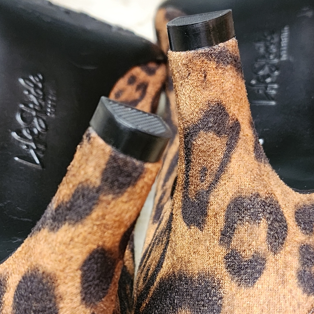 LifeStride Animal Leopard Print Heels Size 9M Like new. - Picture 7 of 7
